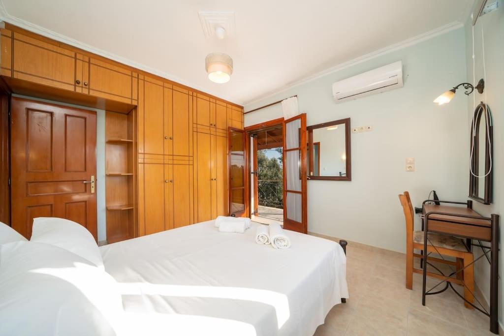 Afroditi Holiday Home- Green View Apartment Svoronata Esterno foto